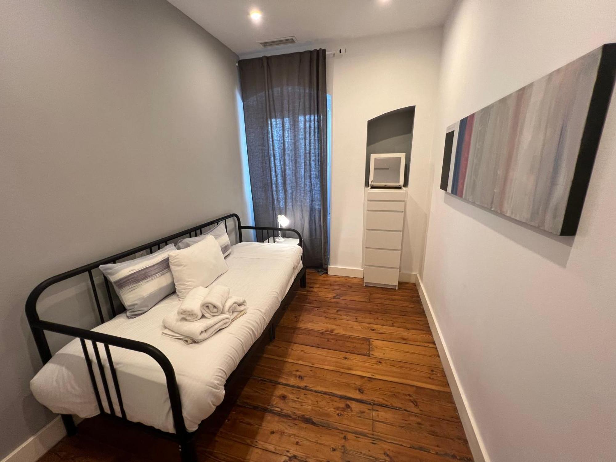 Luxe 2Br Family Oasis In Gibraltar Leilighet Eksteriør bilde